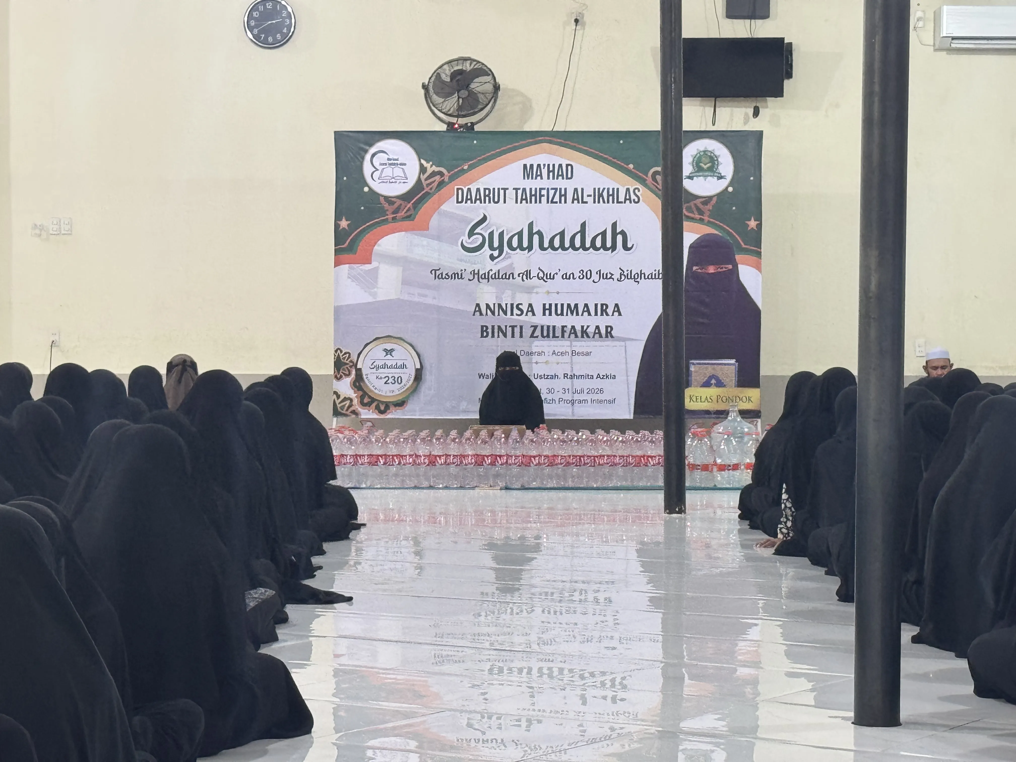 Putri Asli Ajuen Aceh Besar Selesaikan Hafalan 30 Juz Sekali Setor di MDTI