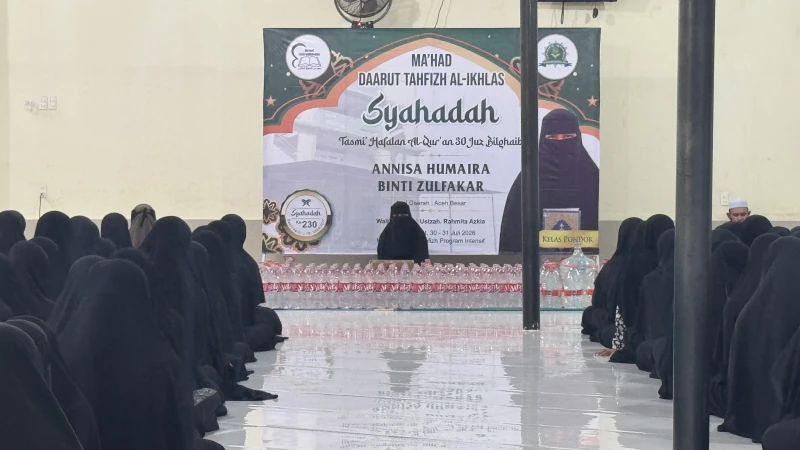 Putri Asli Ajuen Aceh Besar Selesaikan Hafalan 30 Juz Sekali Setor di MDTI