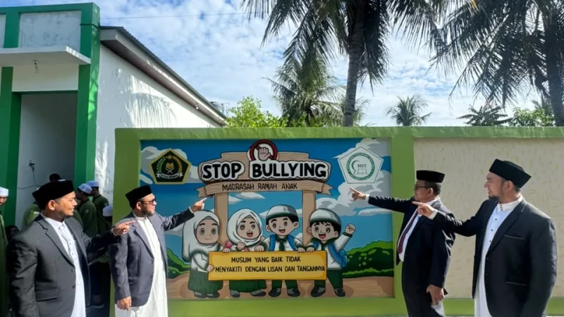 Kakanwil Kemenag Aceh Dukung Implementasi Program "Murai STOP Bullying" di Mahad Daarut Tahfizh Al-Ikhlas