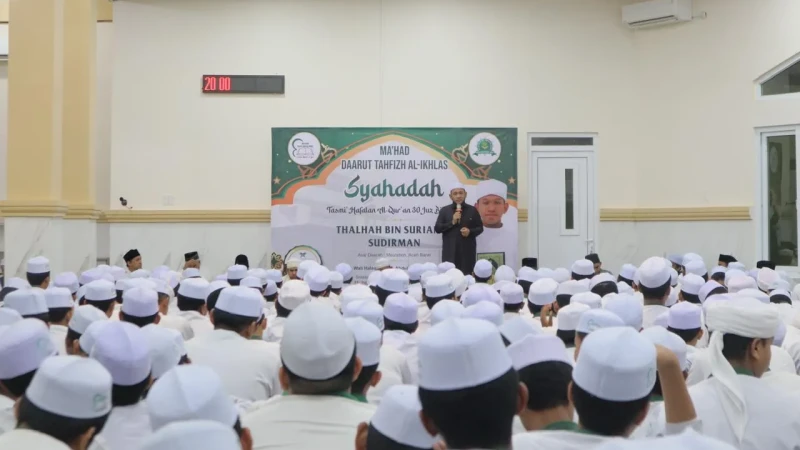 MDTI Lahirkan Hafiz Baru: Thalhah, Anak Penceramah Aceh Barat Sukses Syahadah 30 Juz