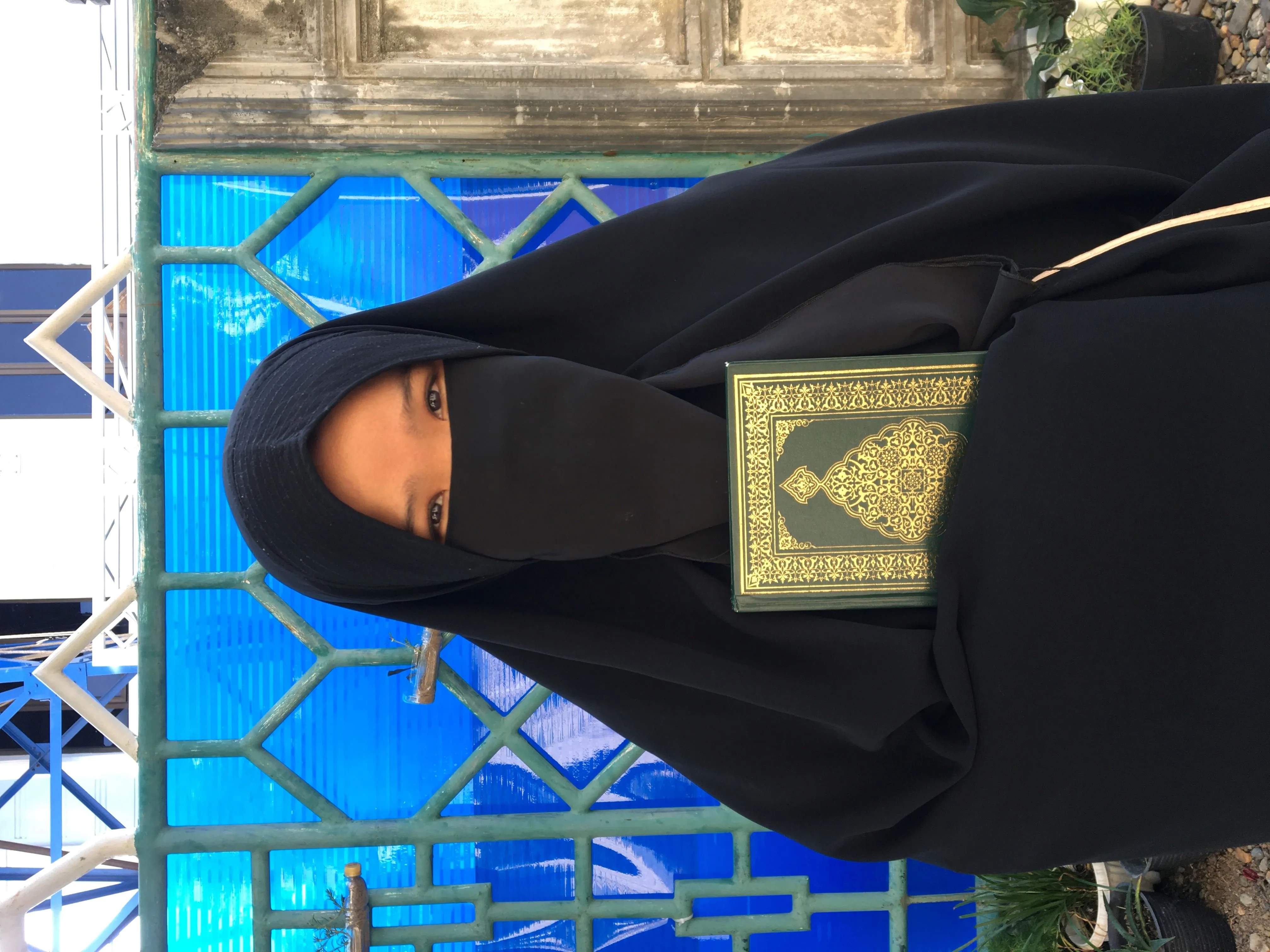 AFIFAH AZZUHRA HASAN